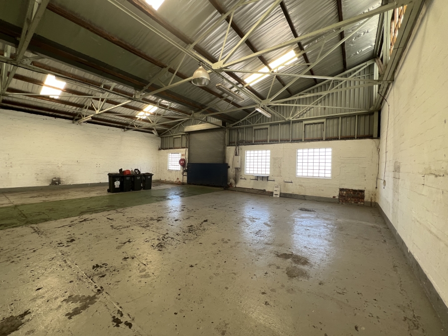 To Let commercial Property for Rent in Parow East Western Cape